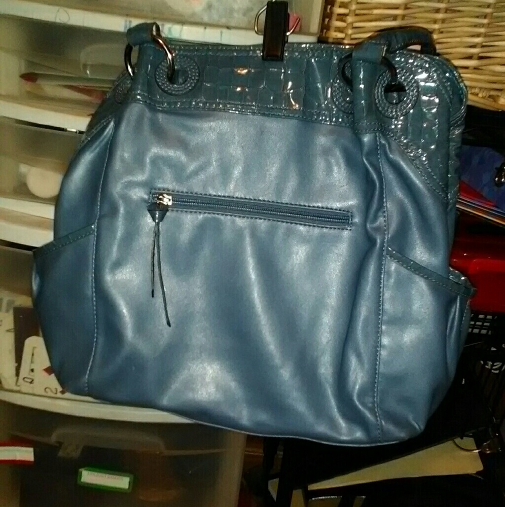 Purse - Picture 2 of 7